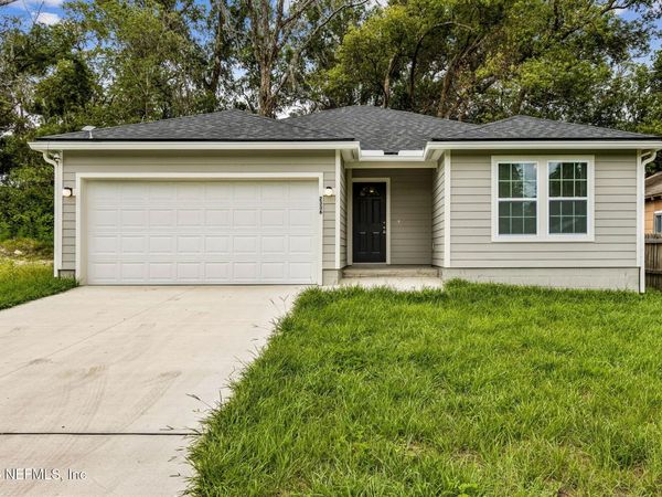 2336 JAYSON Avenue, Jacksonville, FL 32208