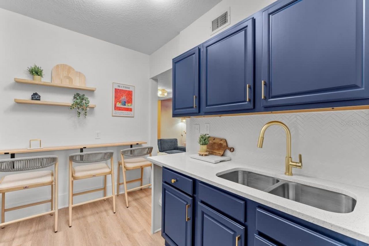 304 Lakeshore Boulevard, Kissimmee, FL 34741 Photo