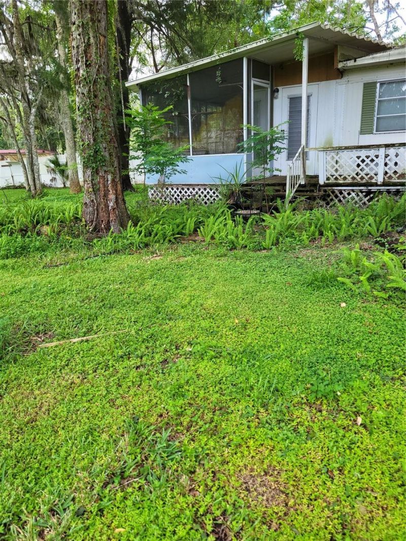 2377 NW 34th Place , Lake Panasoffkee, FL 33538 Photo