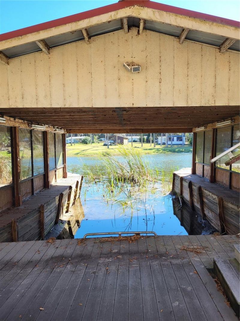 2377 NW 34th Place , Lake Panasoffkee, FL 33538 Photo