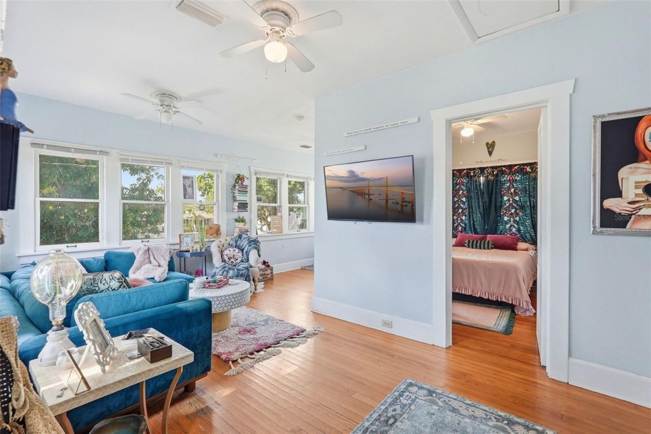 855 28th Avenue N, Saint Petersburg, FL 33704 Photo