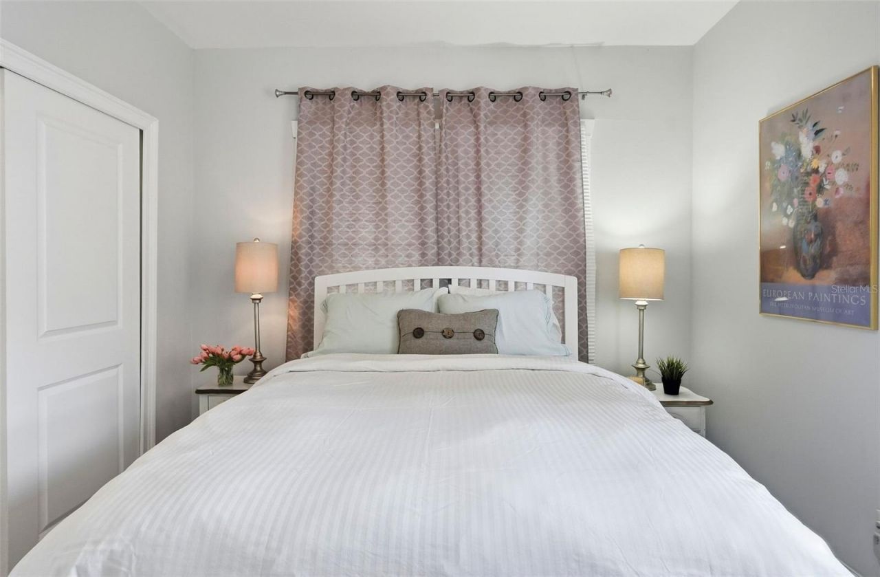 855 28th Avenue N, Saint Petersburg, FL 33704 Photo