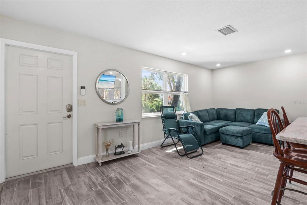 6244 Colony Circle , Weeki Wachee, FL 34607 Photo