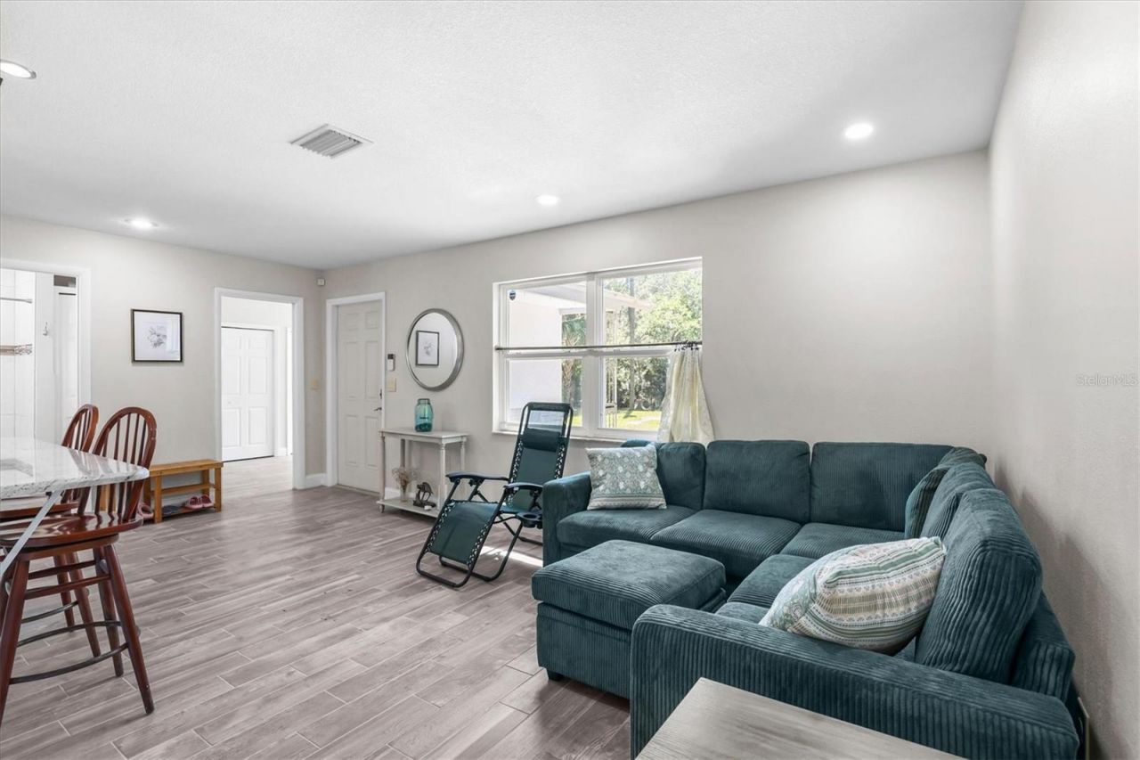 6244 Colony Circle , Weeki Wachee, FL 34607 Photo