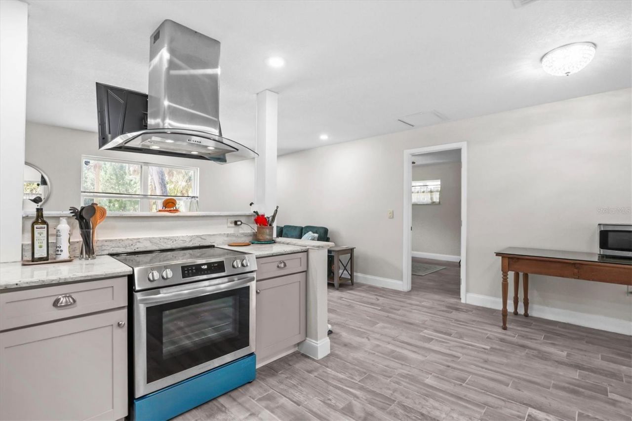 6244 Colony Circle , Weeki Wachee, FL 34607 Photo