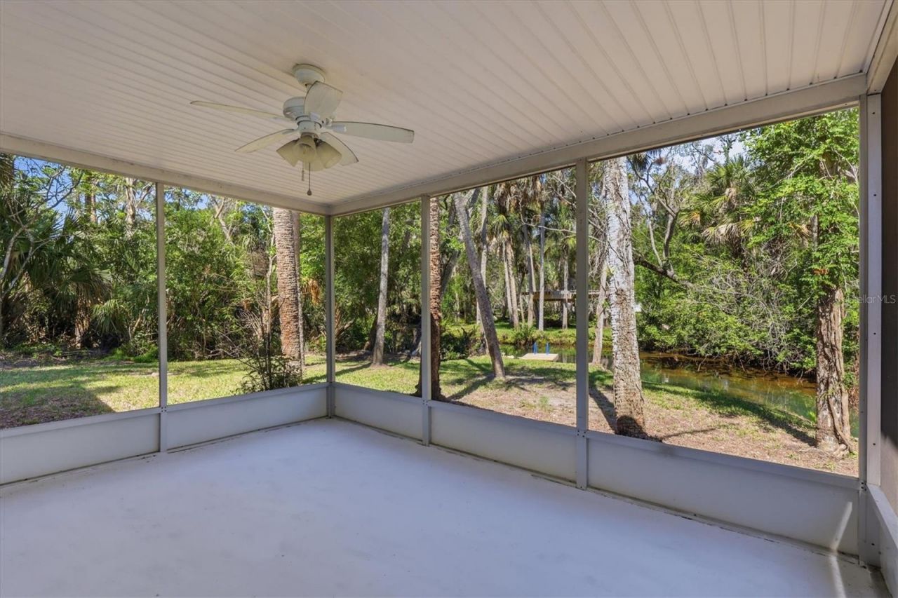 6244 Colony Circle , Weeki Wachee, FL 34607 Photo