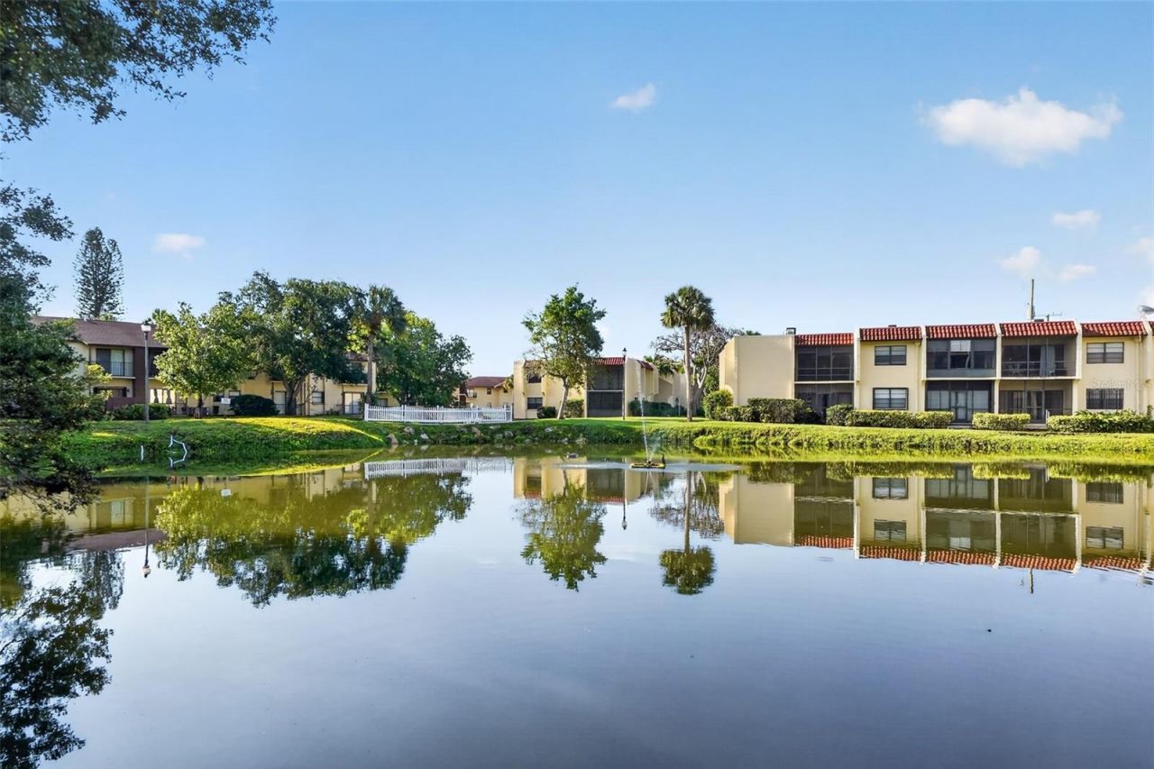 2050 Oleander Boulevard, Unit 6-105, Fort Pierce, FL 34950 Photo