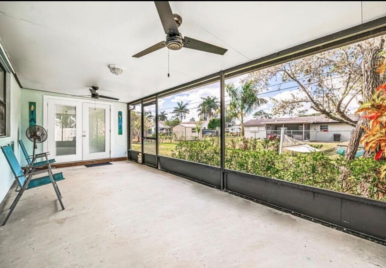 97 W Palm Avenue, Lake Worth, FL 33467 Photo