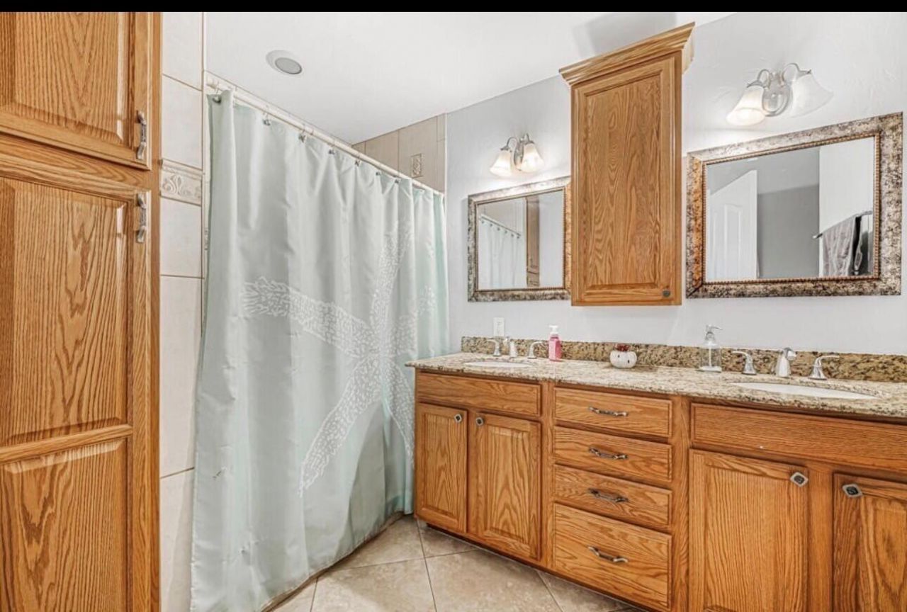 97 W Palm Avenue, Lake Worth, FL 33467 Photo