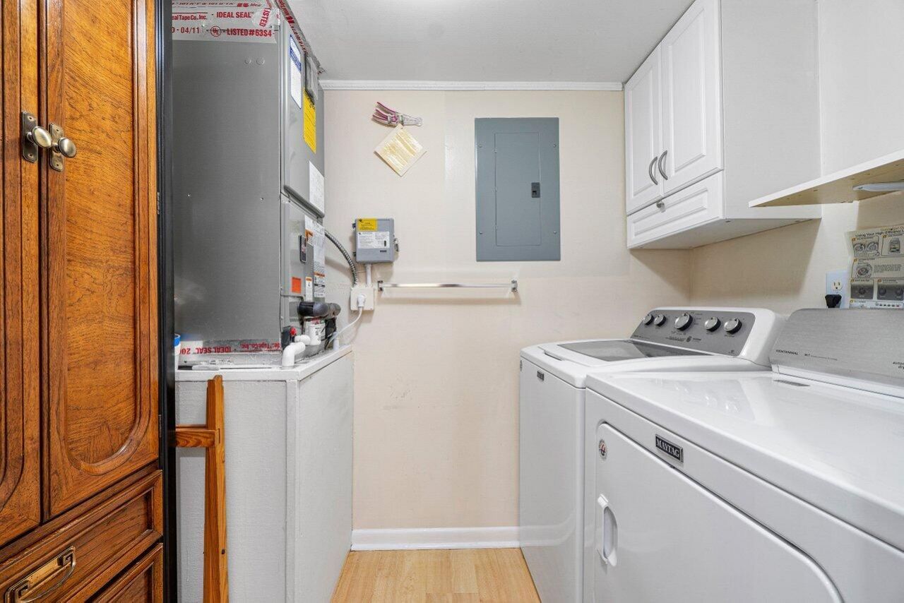 407 Pine Glen Lane, Unit B-1, Greenacres, FL 33463 Photo