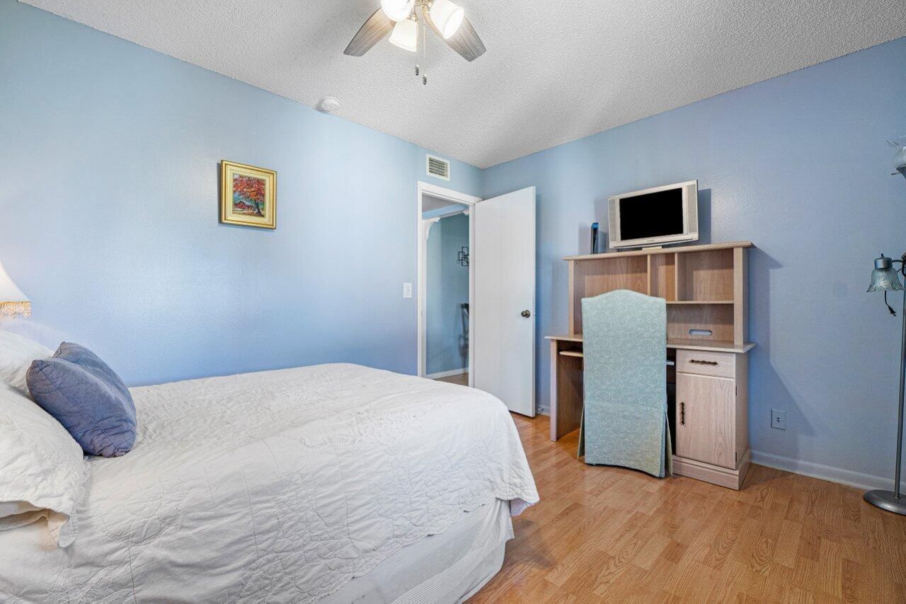 407 Pine Glen Lane, Unit B-1, Greenacres, FL 33463 Photo