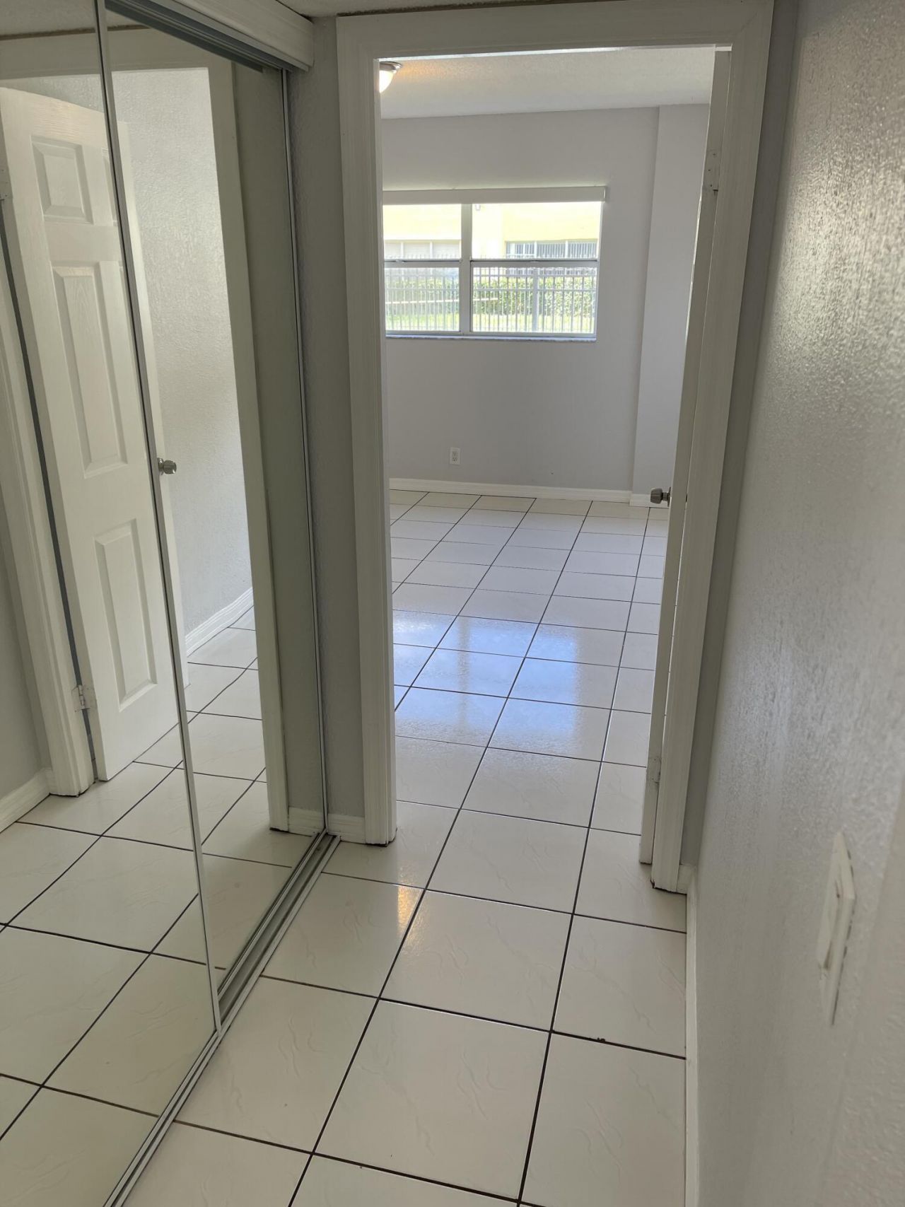 440 SE 2nd Avenue, Unit 5, Deerfield Beach, FL 33441 Photo