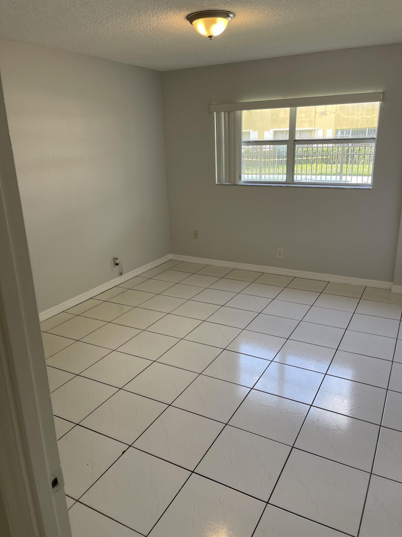 440 SE 2nd Avenue, Unit 5, Deerfield Beach, FL 33441 Photo