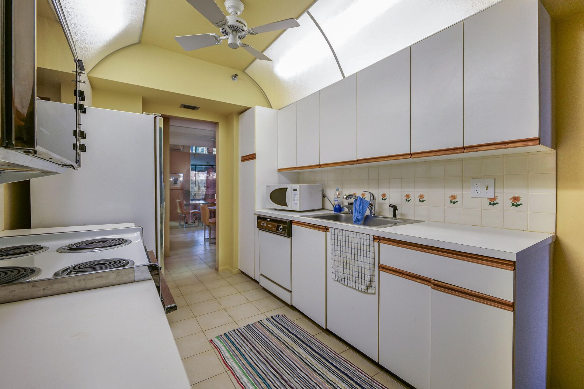 7400 Radice Court, Unit 606, Lauderhill, FL 33319 Photo