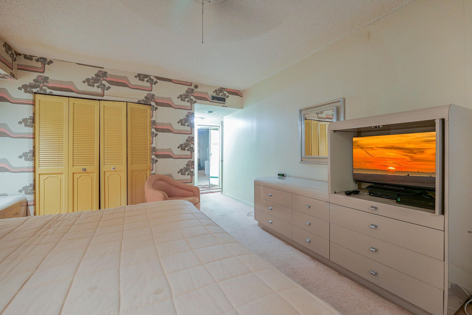 7400 Radice Court, Unit 606, Lauderhill, FL 33319 Photo