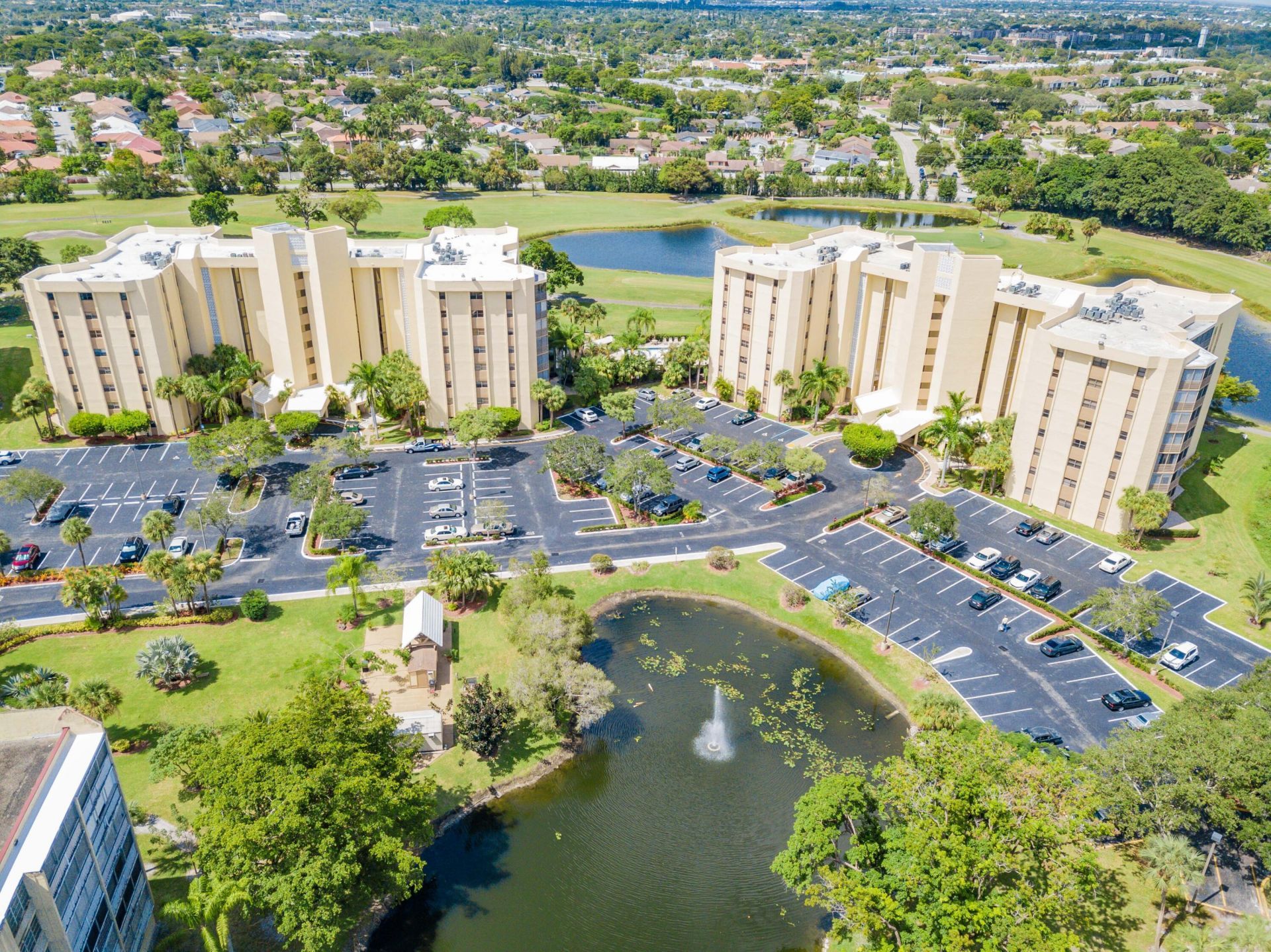 7400 Radice Court, Unit 606, Lauderhill, FL 33319 Photo