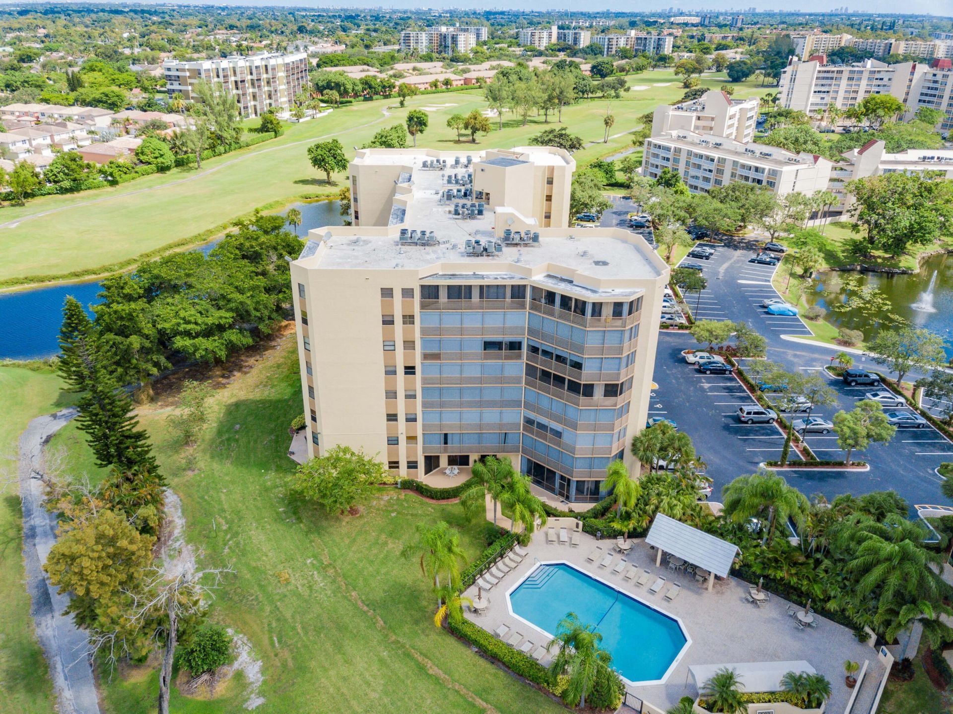 7400 Radice Court, Unit 606, Lauderhill, FL 33319 Photo