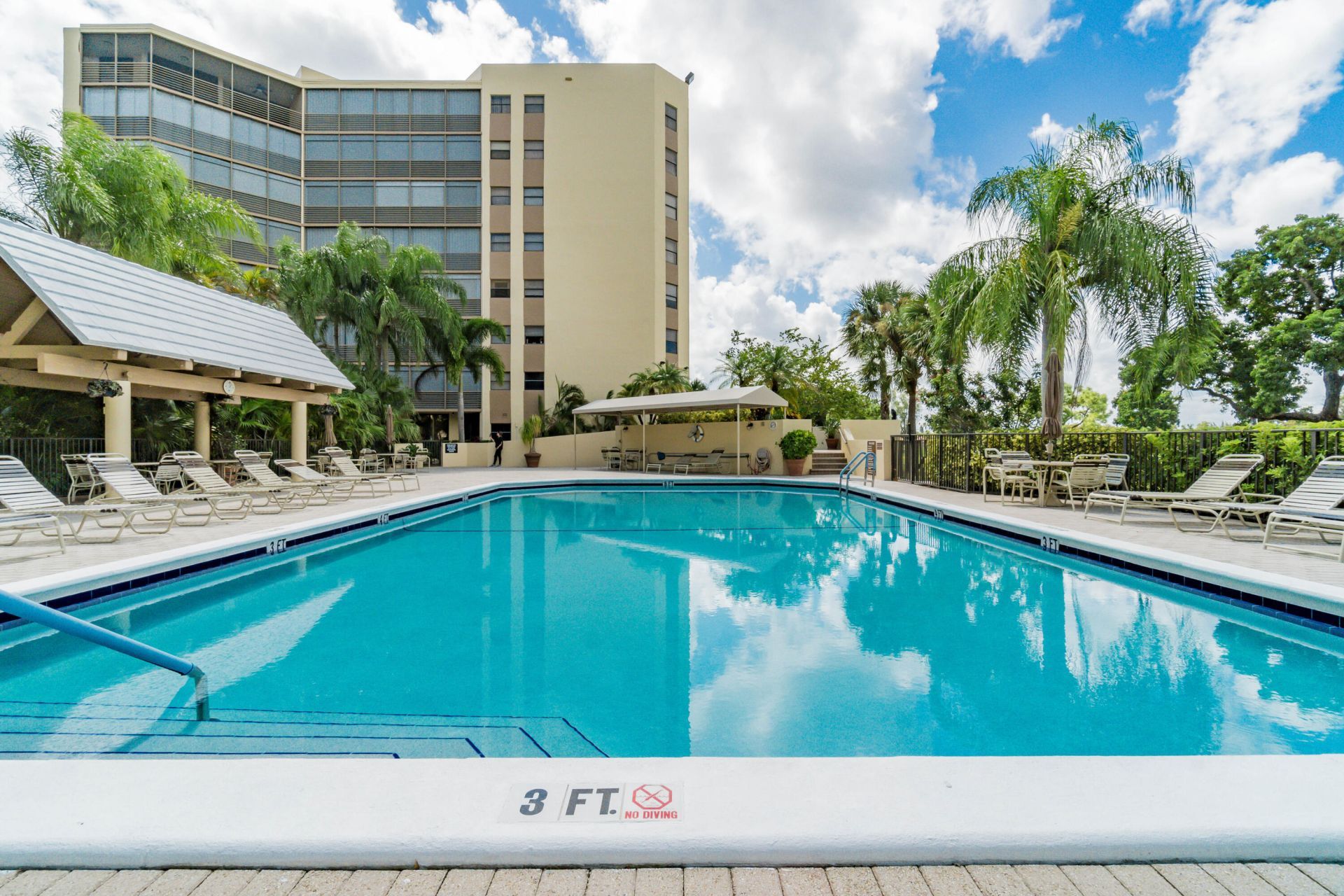 7400 Radice Court, Unit 606, Lauderhill, FL 33319 Photo
