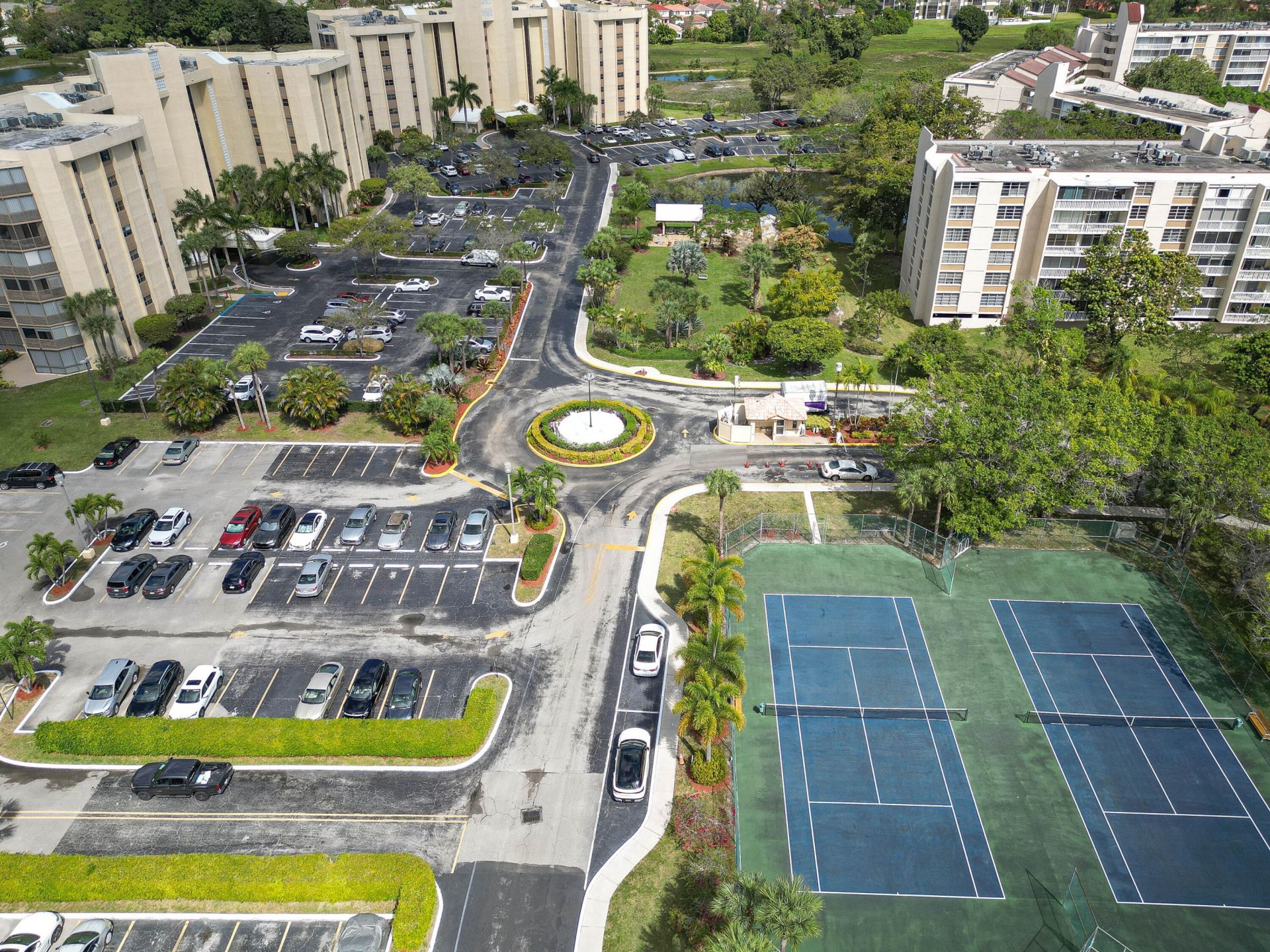 7400 Radice Court, Unit 606, Lauderhill, FL 33319 Photo