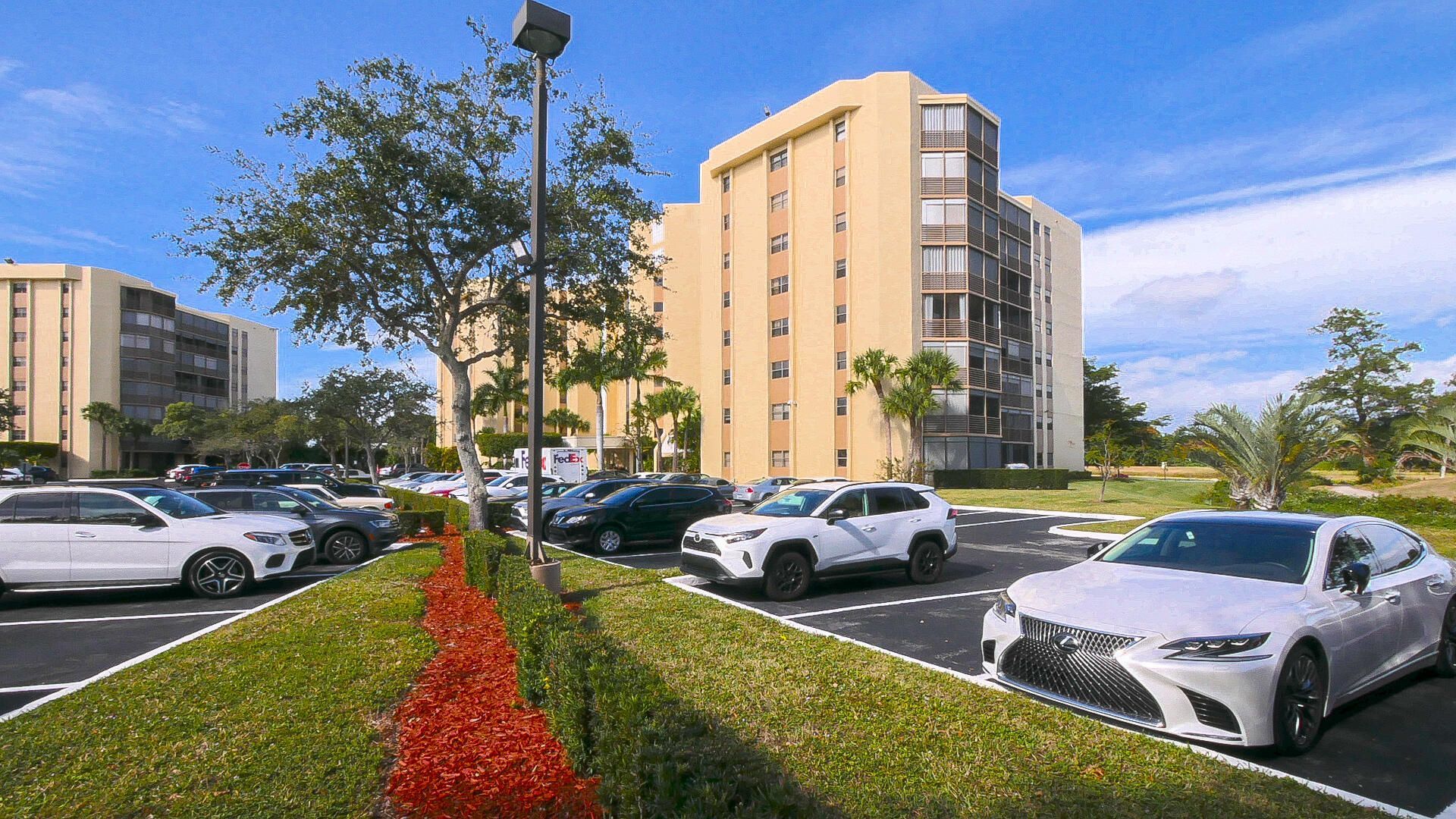 7400 Radice Court, Unit 606, Lauderhill, FL 33319 Photo