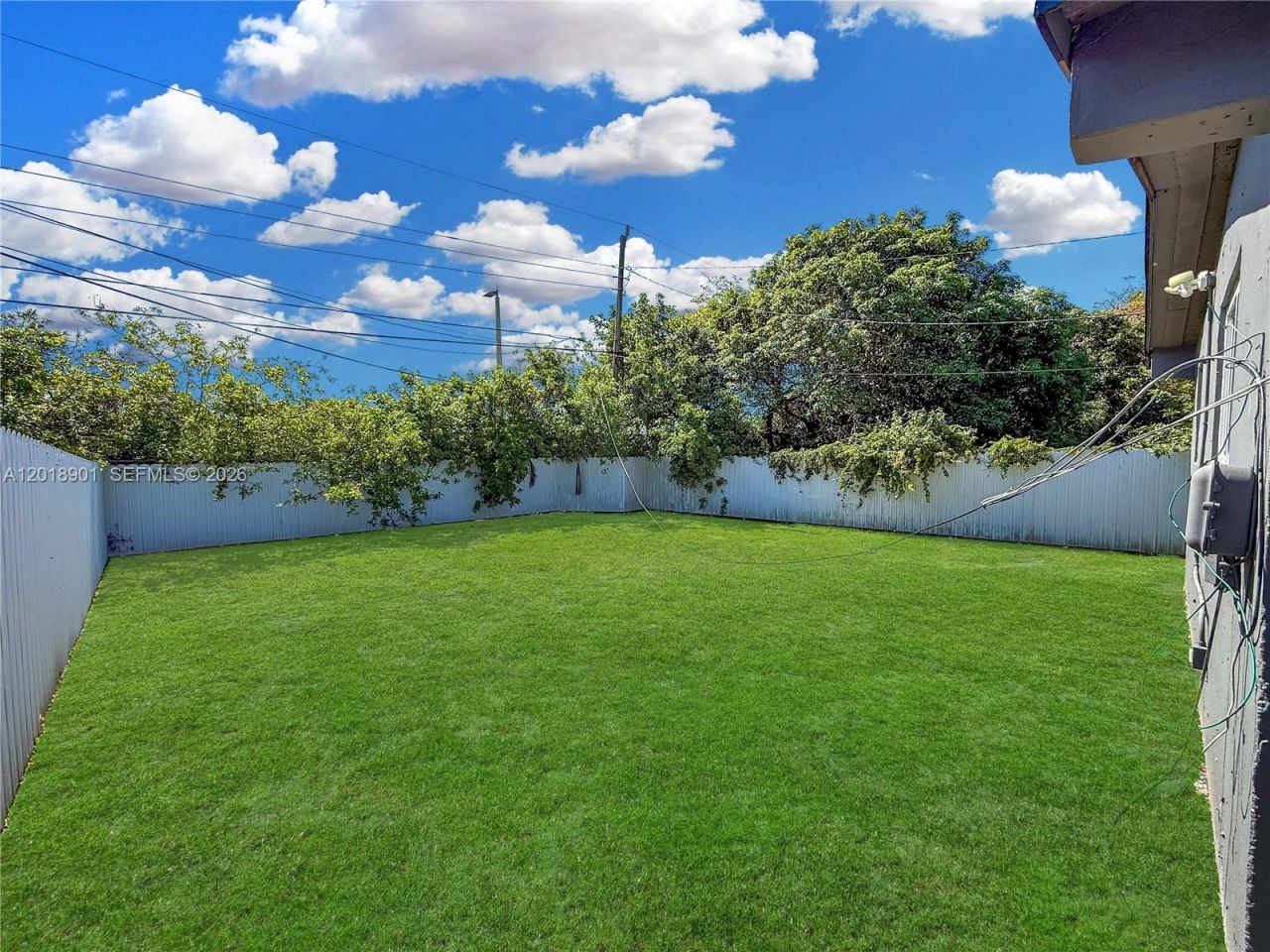 2620 NW 18th Ter , Oakland Park, FL 33311 Photo