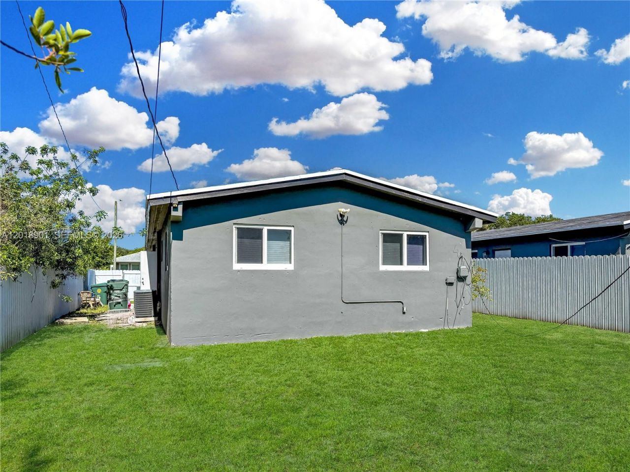 2620 NW 18th Ter , Oakland Park, FL 33311 Photo