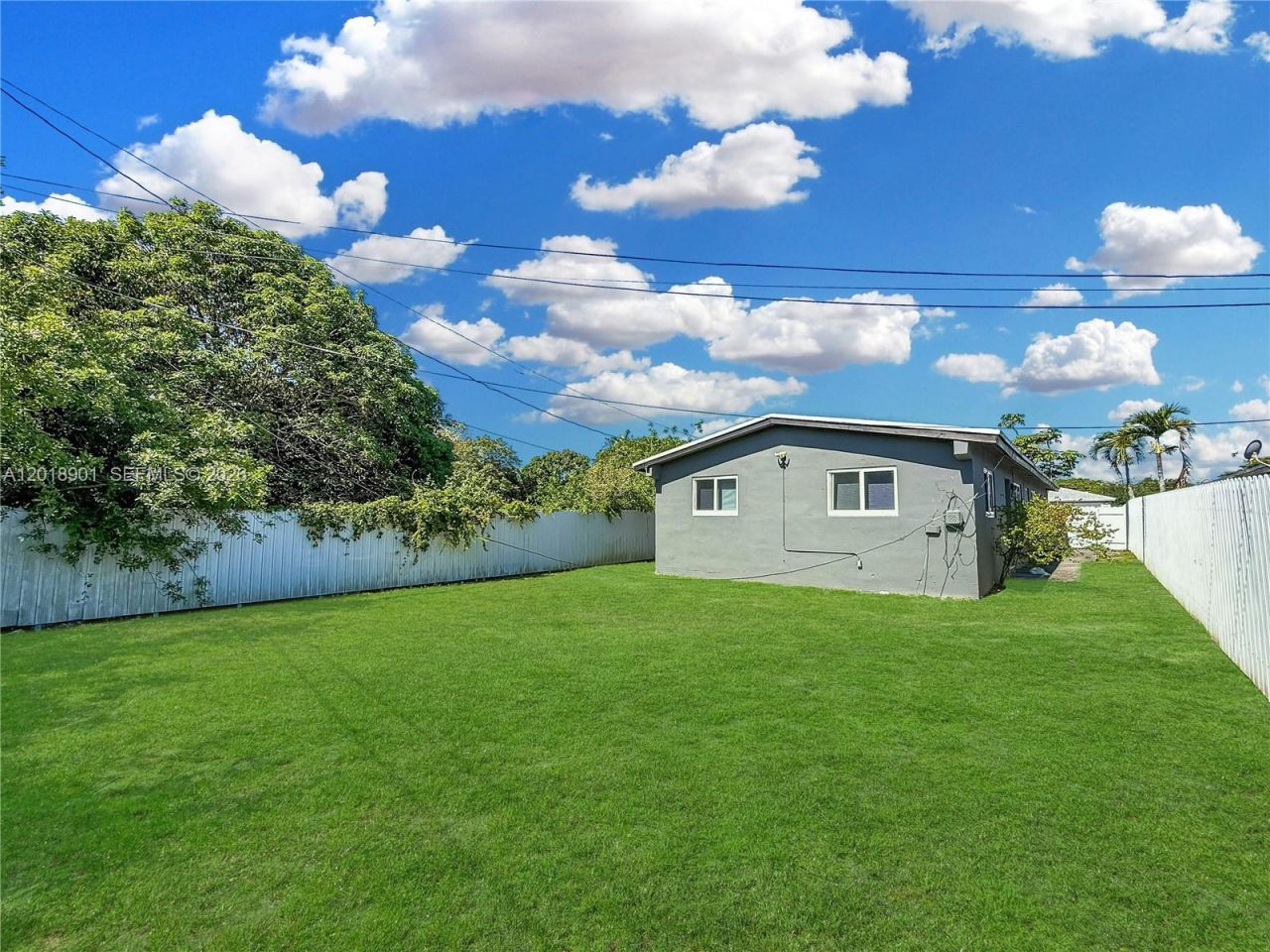 2620 NW 18th Ter , Oakland Park, FL 33311 Photo