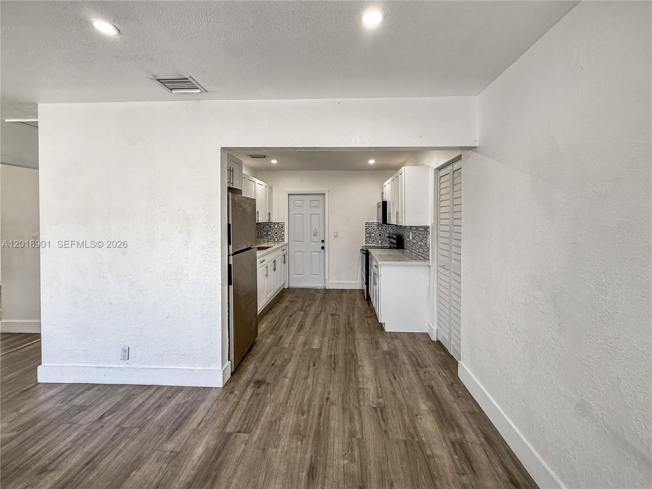 2620 NW 18th Ter , Oakland Park, FL 33311 Photo