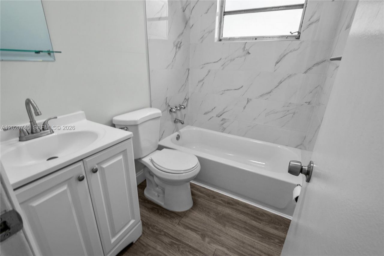 245 NE 191st St , Unit 3014, Miami, FL 33179 Photo