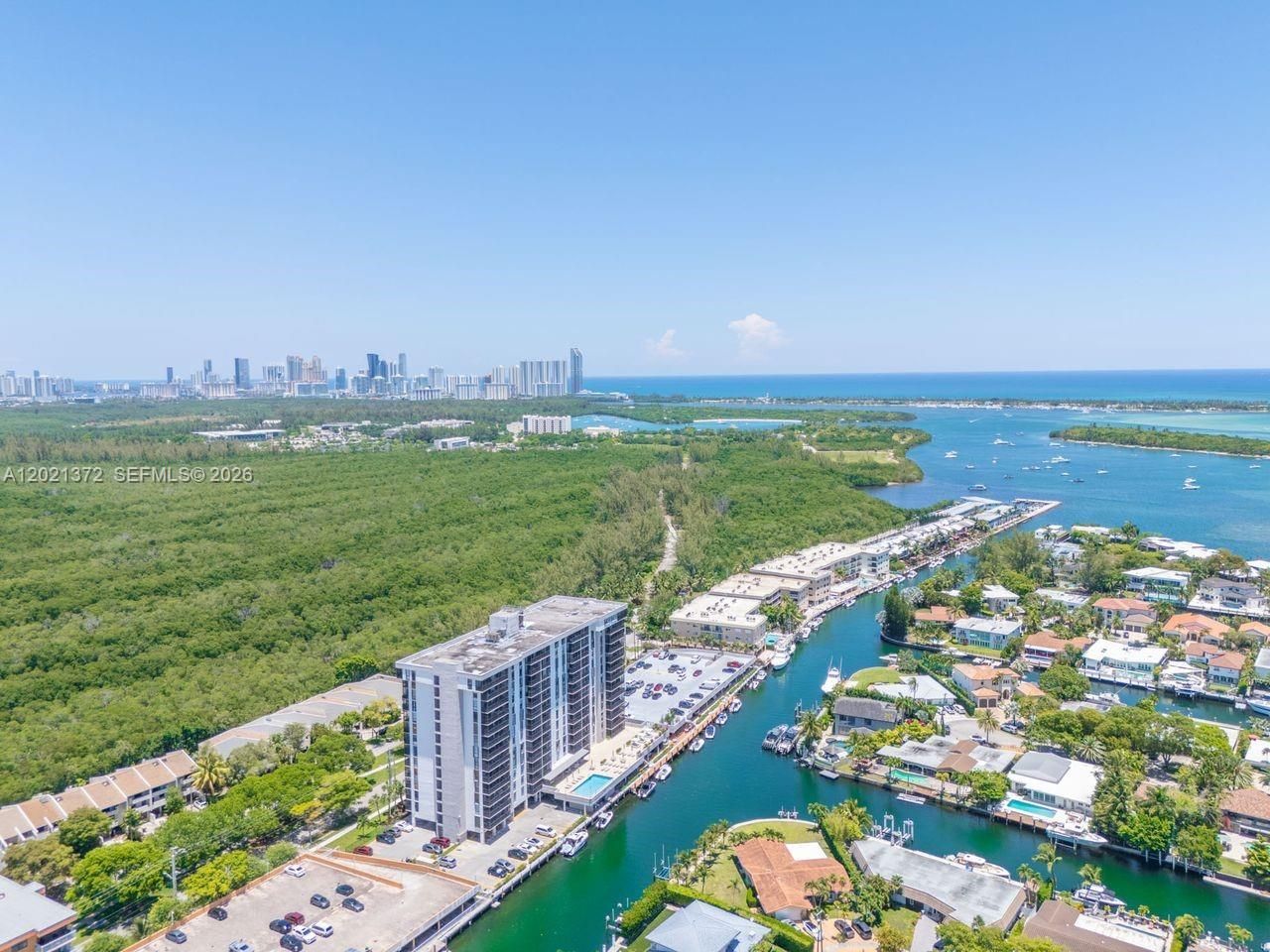 2500 NE 135th St , Unit B506, North Miami, FL 33181 Photo