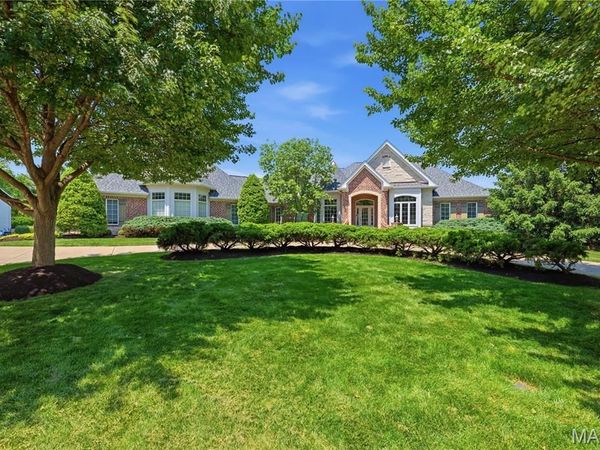 238 Cornwall Drive, Weldon Spring, MO 63304