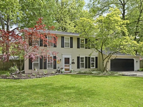 5018 Oak Creek Court, Fort Wayne, IN 46835