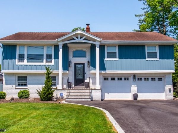 3 Knoll Rd, Fairfield, NJ 07004