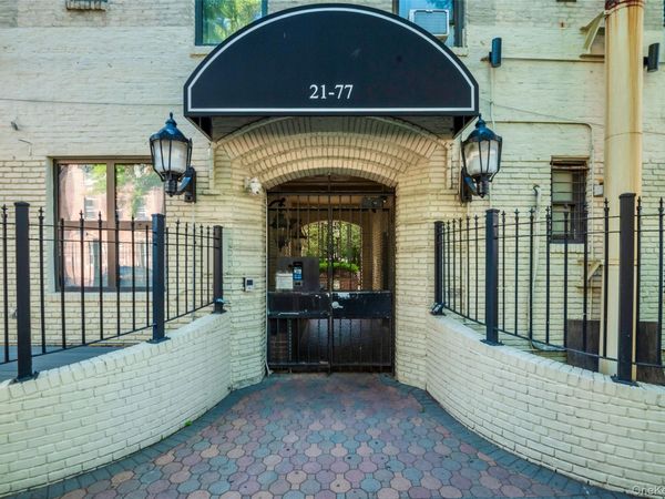 21-77 33rd Street , Unit 2A, Astoria, NY 11105