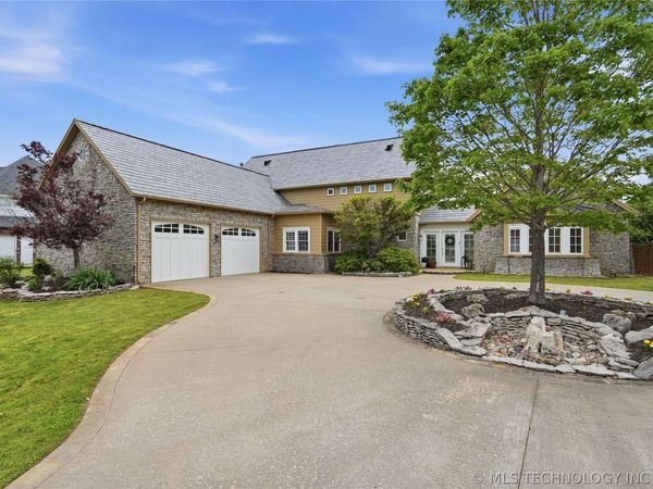 4203 S 69th West Avenue , Tulsa, OK 74107