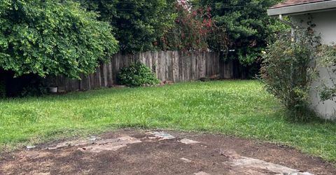 2406 W Hammer Ln, Stockton, CA 95209 Photo