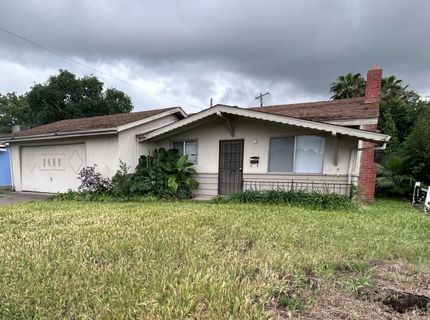 2406 W Hammer Ln, Stockton, CA 95209 Photo
