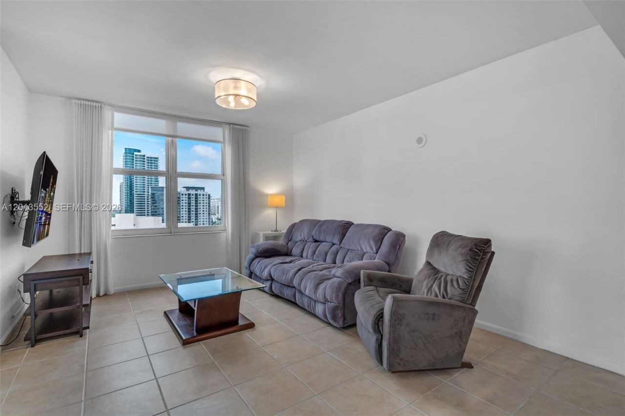 511 SE 5th Ave , Unit 1714, Fort Lauderdale, FL 33301 Photo