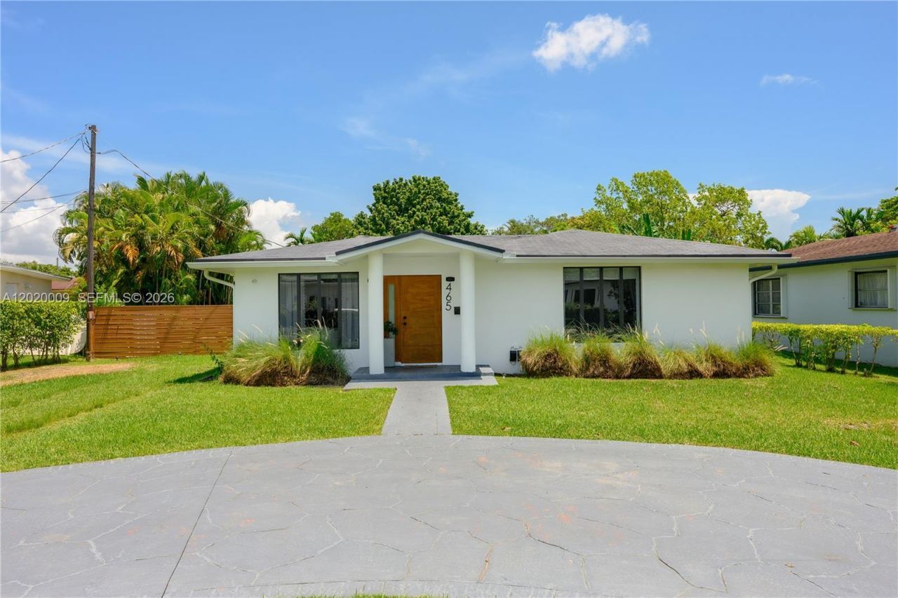 465 NE 112th St , Miami, FL 33161 Photo