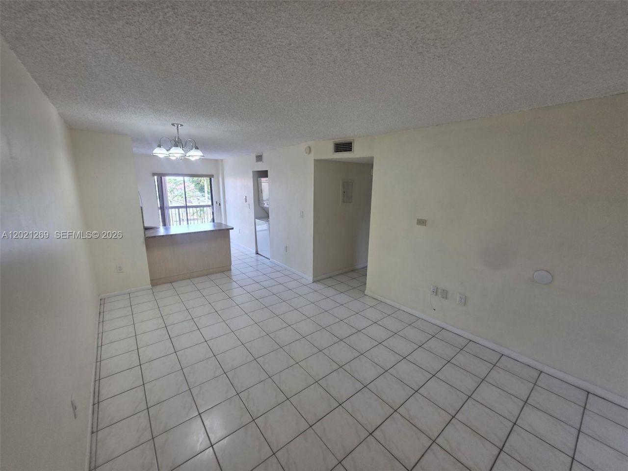 5560 W 21st Ct , Unit 308, Hialeah, FL 33016 Photo