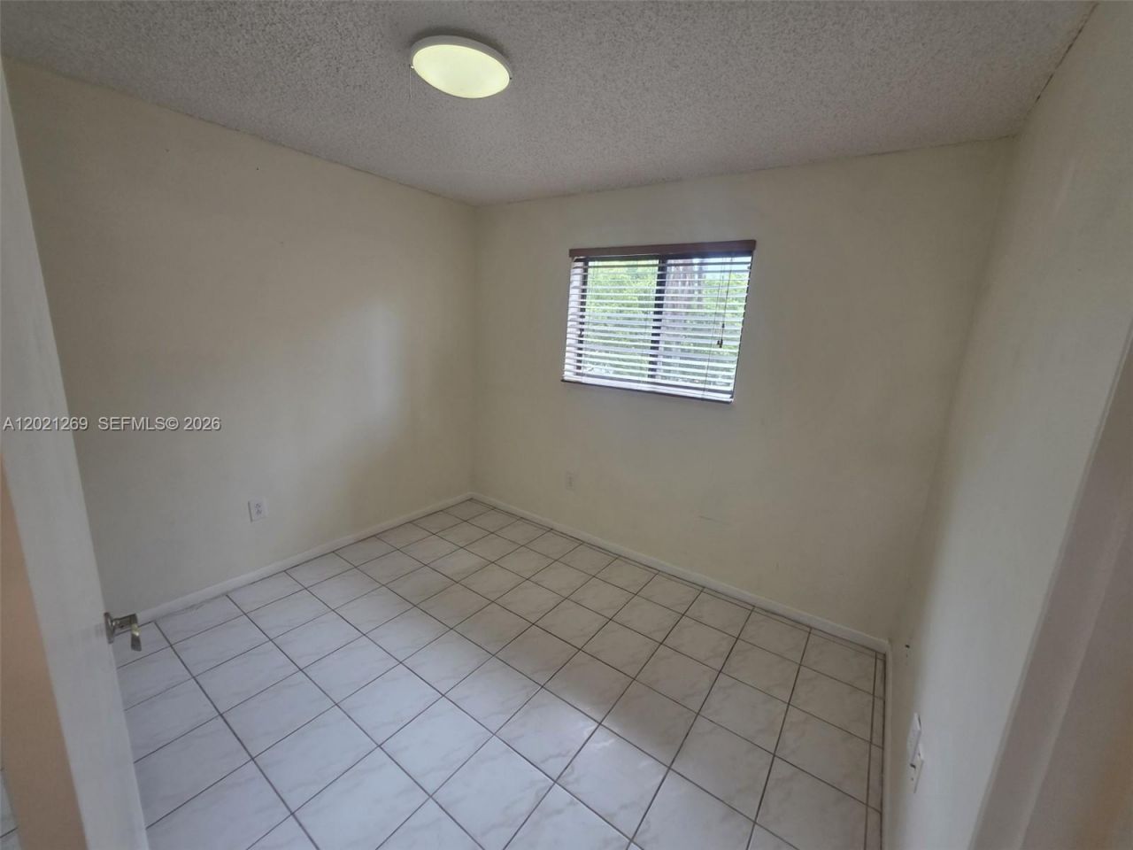 5560 W 21st Ct , Unit 308, Hialeah, FL 33016 Photo