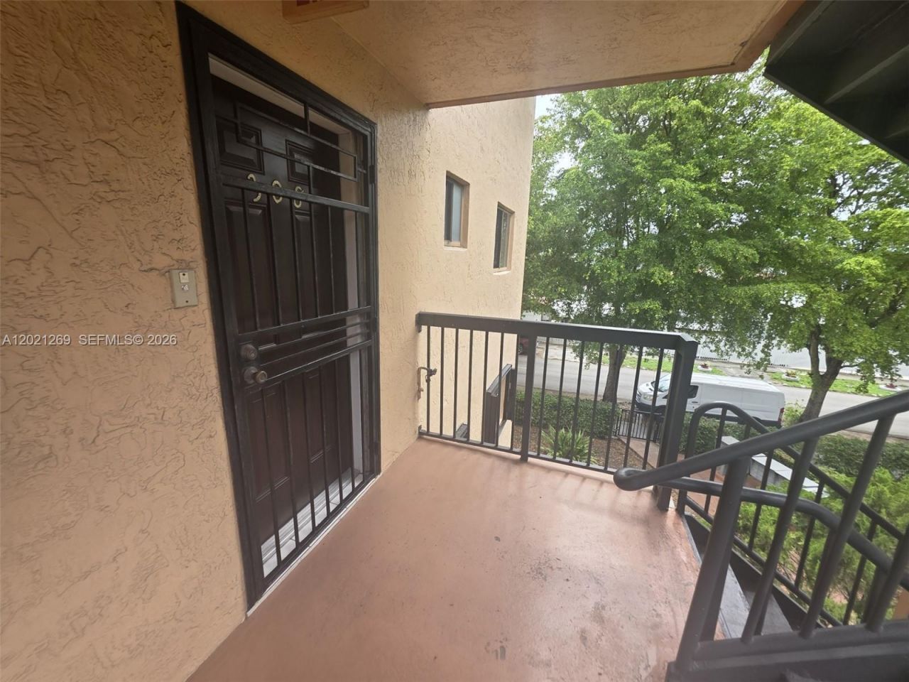 5560 W 21st Ct , Unit 308, Hialeah, FL 33016 Photo