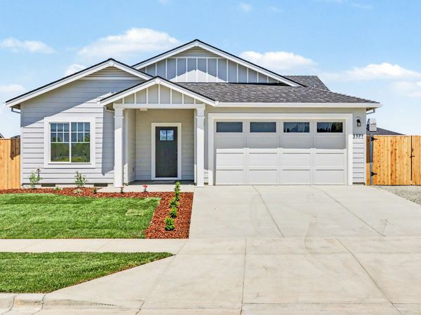 3771 Ford Drive, Medford, OR 97504