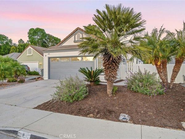 8 Misty Creek, Laguna Hills, CA 92653