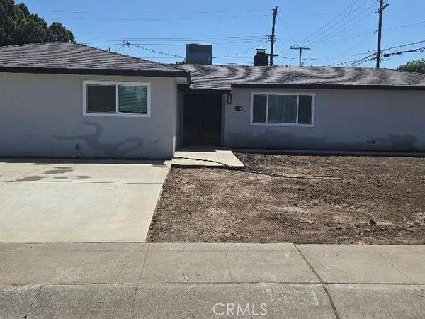 1138 Valley Street, Visalia, CA 93277