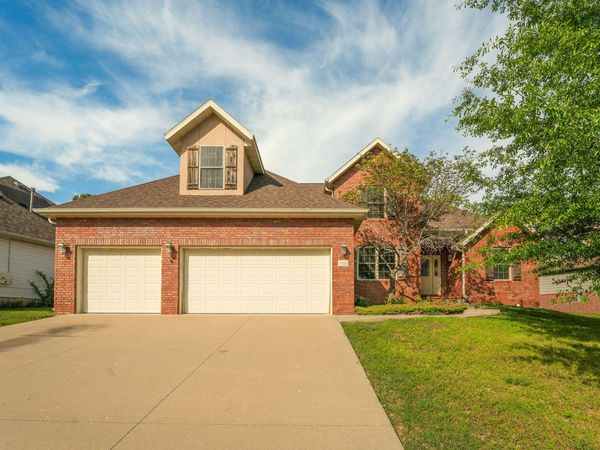 3322 S Saratoga Avenue , Springfield, MO 65804