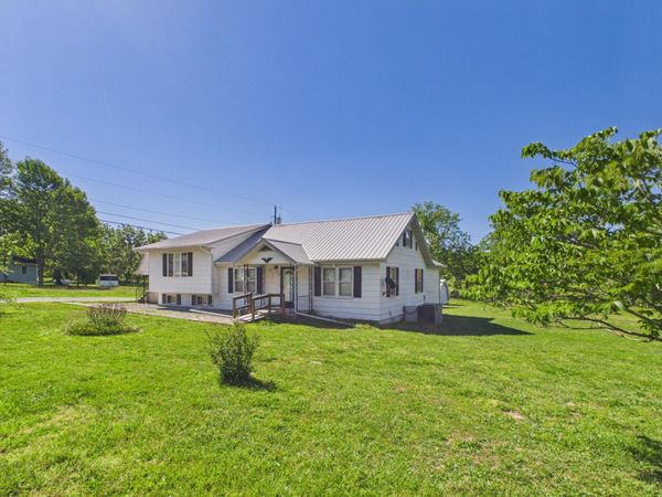 331 Rodgers Street , Licking, MO 65542