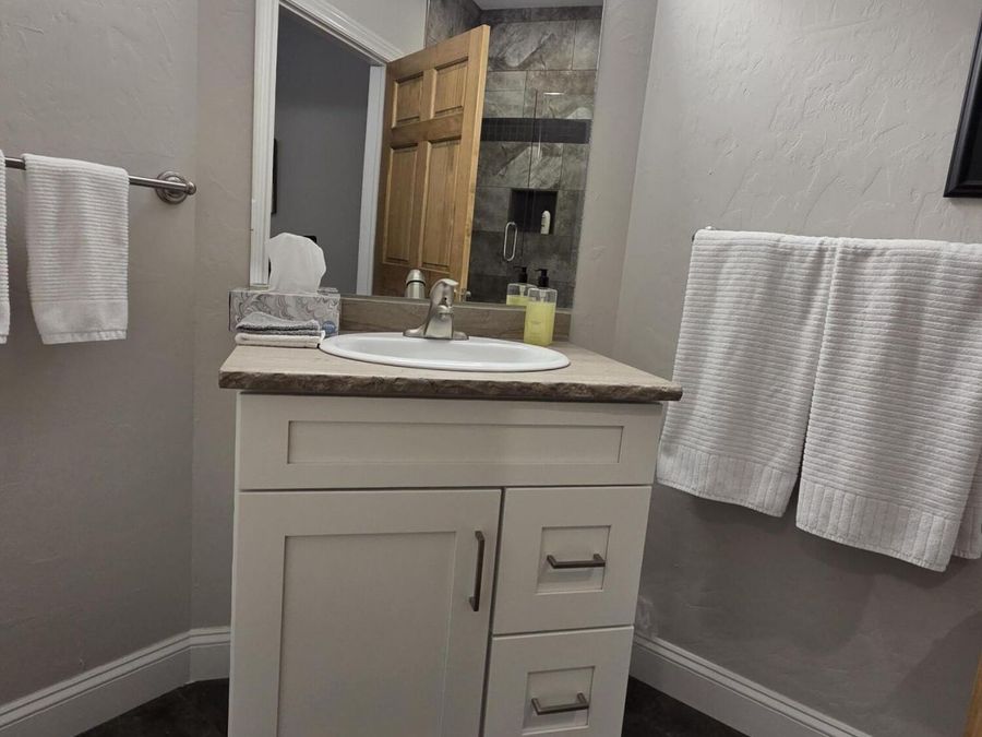 Property Image 105