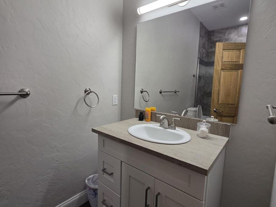 Property Image 125