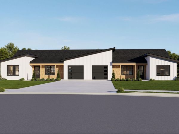 533 Boorman CRT, Mauston, WI 53948